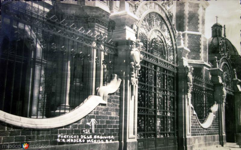 Fotos de Basílica De Guadalupe Antigua, Ciudad De México: Porticos de La Basilica G.A.Madero.