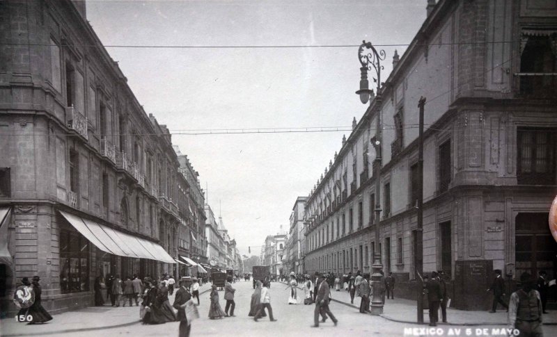 Fotos de Avenida 5 De Mayo, Ciudad De México: Avenida 5 de Mayo.