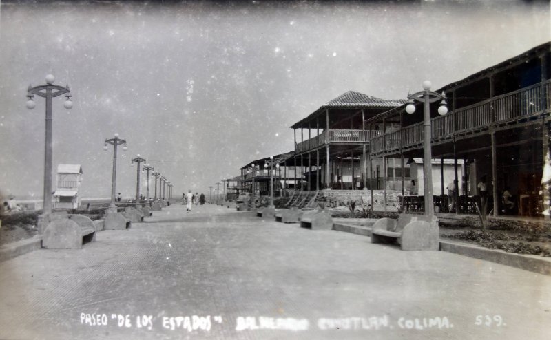 Fotos de Cuyutlán, Colima: Paseo de Los Estados Balneario de Cuyutlan Colima.