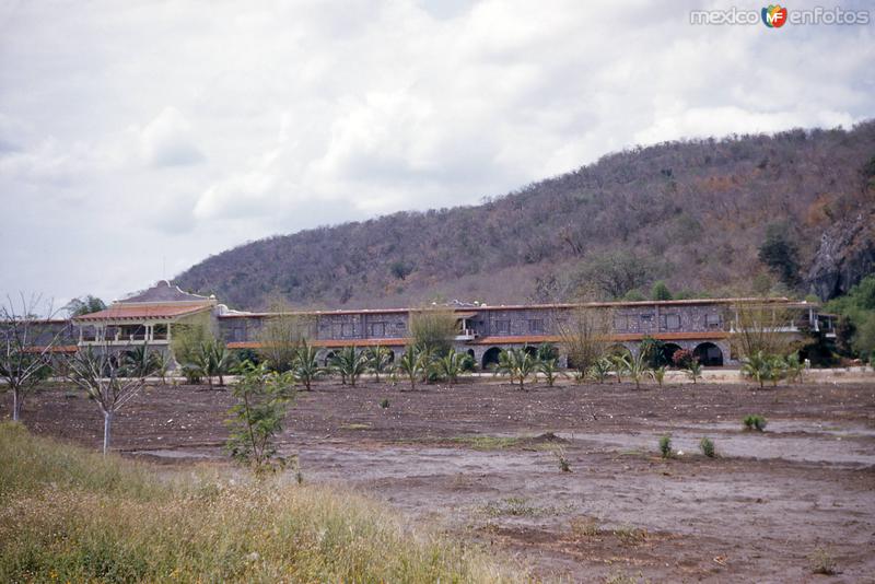Fotos de Ciudad Valles, San Luis Potosí: Hotel Taninul (1954)