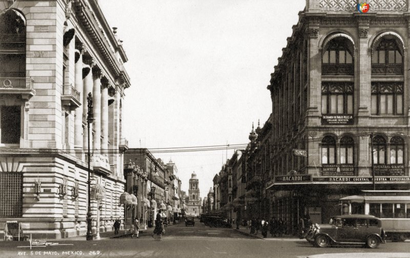 Fotos de Avenida 5 De Mayo, Ciudad De México: Avenida 5 de Mayo