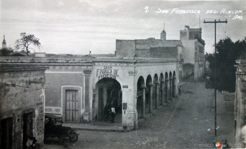 Fotos de San Francisco Del Rincón, Guanajuato: Gran fabrica de fideos.