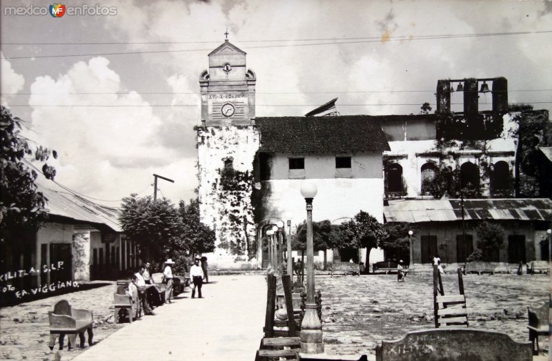 Fotos de Xilitla, San Luis Potosí: La Plaza e Iglesia.