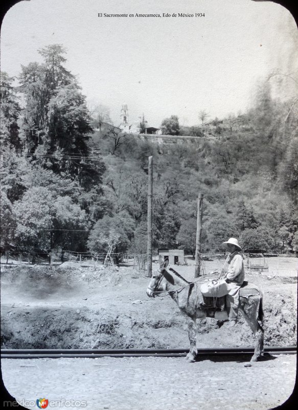 Fotos de Amecameca, México: El Sacromonte en Amecameca, por el fotógrafo T. Enami, de Yokohama, Japón (1934)