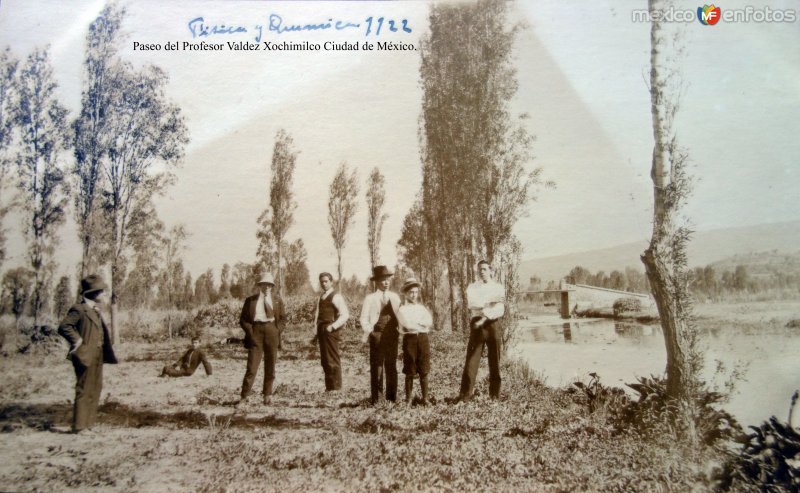 Fotos de Xochimilco, Ciudad De México: Paseo del Profesor Valdez Xochimilco Ciudad de México 1922.