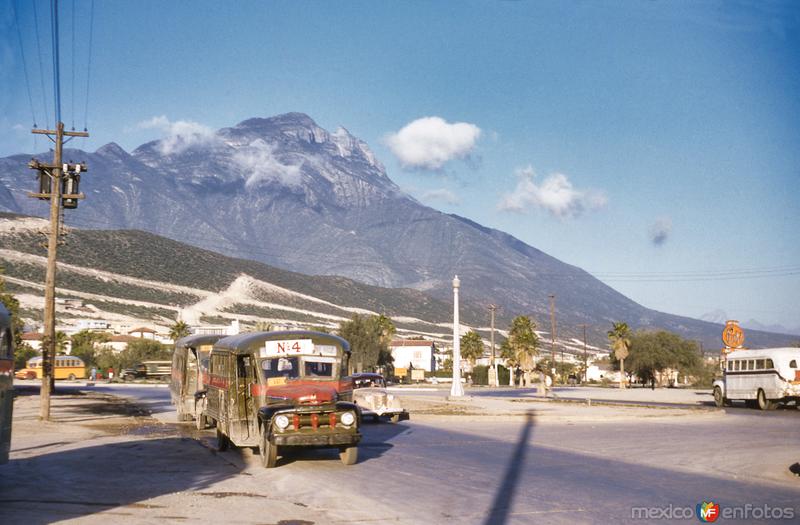 Fotos de Monterrey, Nuevo Leon: Vista al Cerro de las Mitras (1954)