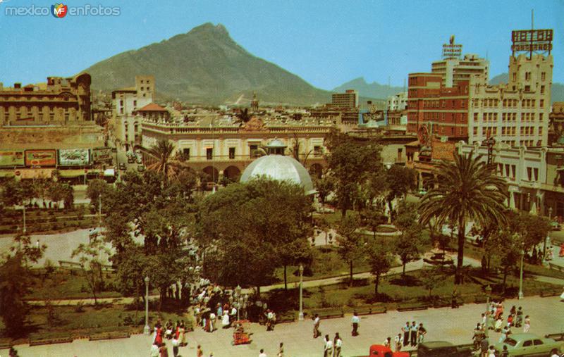 Fotos de Monterrey, Nuevo Leon: Plaza Zaragoza