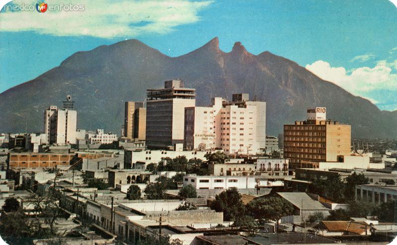 Fotos de Monterrey, Nuevo Leon: Vista del centro de Monterrey y Cerro de la Silla