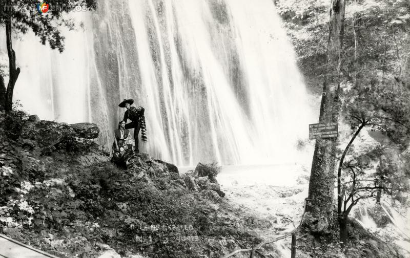 Fotos de Santiago, Nuevo León: Cascada Cola de Caballo