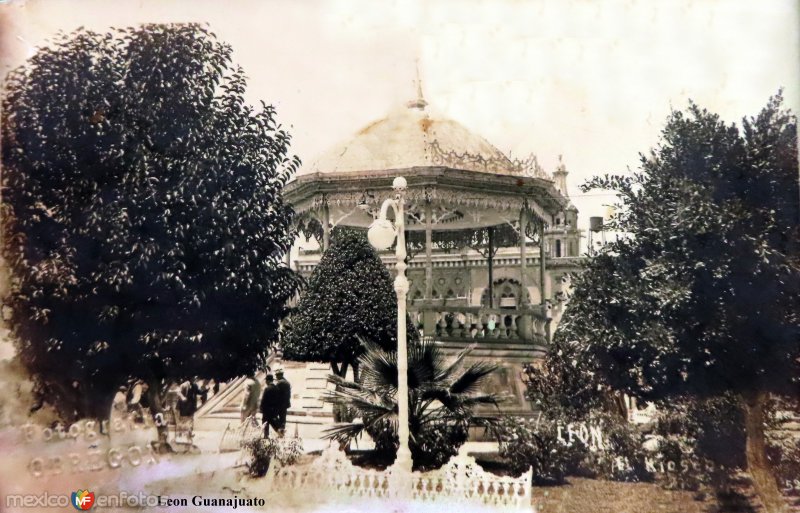 Fotos de Leon, Guanajuato: Kiosko del jardin.