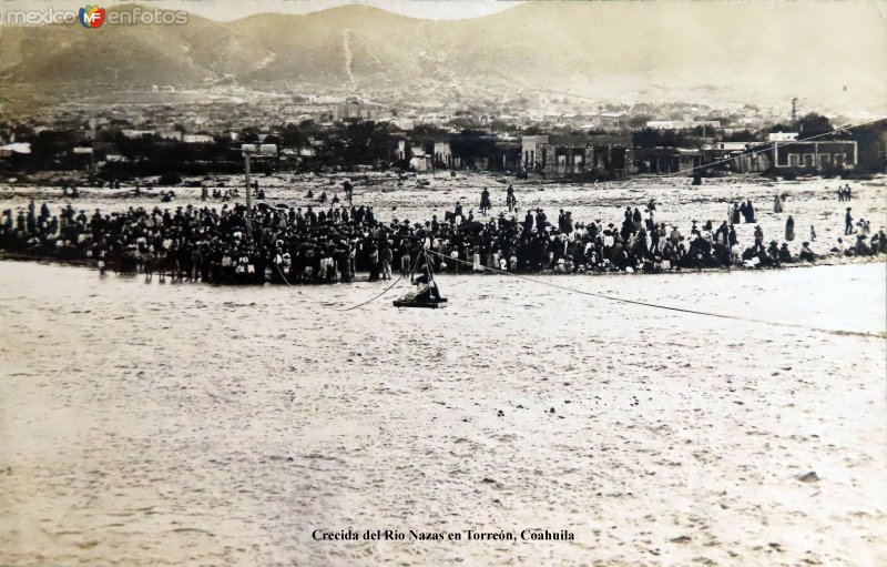 Fotos de Torreón, Coahuila: Crecida del Rio Nazas en Torreón, Coahuila ( Circulada el 4 de Octubre de 1910 ).