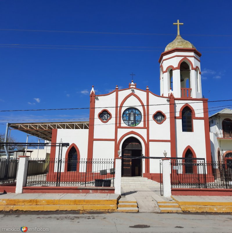 Fotos de Allende, Coahuila: Parroquia San Juan de Mata