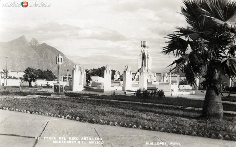 Fotos de Monterrey, Nuevo León: Plaza del Niño Artillero