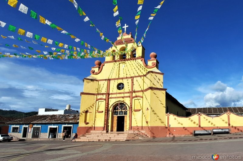 Fotos de Huixtán, Chiapas: Templo de San Miguel Arcángel