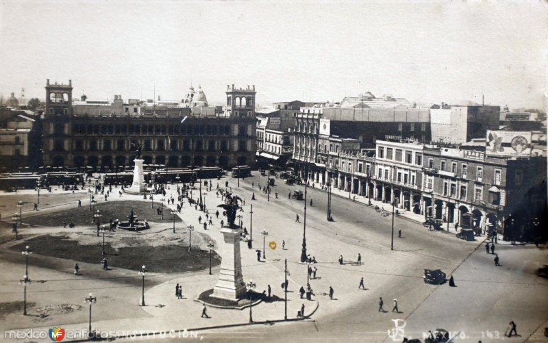 Fotos de Plaza De La Constitución, Ciudad De México: Plaza de La Constitucion.