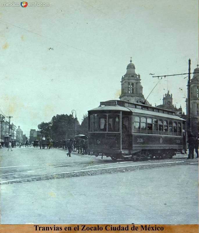 Fotos de Ciudad De México, Distrito Federal: Tranvias en el Zocalo.