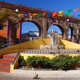 Plaza Santa Cecilia, también conocida como Plaza del Mariachi