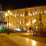 Plaza de Armas y Palacio de Gobierno