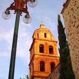 Farol y campanario