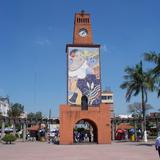 reloj del parque independencia de cardenas tabasco mexico