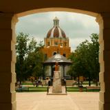 PLAZA--- (VISTA DESDE LA PRESIDENCIA MUNICIPAL)