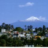 Cumbre nevada del volcán "La Malintzin" desde Tlaxcala Capital.