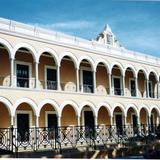 Portales de la biblioteca del estado. Campeche, Campeche. 2004