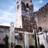 Torre y claustro del ex-convento agustino del siglo XVI. Yecapixtla. 2004