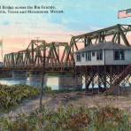 Puente internacional sobre el Río Bravo entre Matamoros y Brownsville, Texas