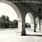 Portales del Palacio Municipal de Monterrey y Plaza Zaragoza