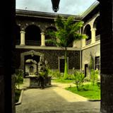 Patio interior del Palacio Municipal de Monterrey