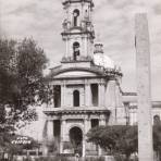 Templo de San José de Gracia frente a la Palza de la Reforma