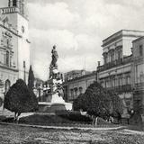 Parroquia y Plaza de la Paz