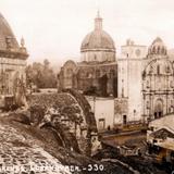 Catedral de Cuernavaca y Gasolinería Aguila
