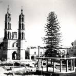 Catedral y Plaza Principal de Tepic