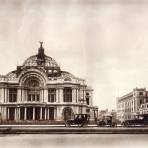 Palacio de Bellas Artes, en construcción (circa 1920)