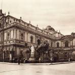 Biblioteca Nacional y Estatua de Alejandro Humboldt (circa 1920)