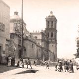 Puebla, costado de la Catedral, 1889
