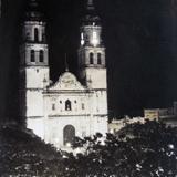 La catedral de noche