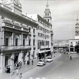 Escena Callejera AVENIDA