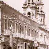 Hotel Valencia y torres e la Catedral