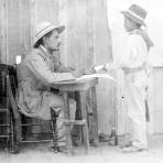 Niño revolucionario enlistándose para la guerra (Bain News Service, c. 1914)