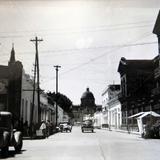 AVENIDA HIDALGO Y LA IGLESIA