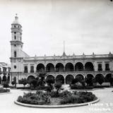 PALACIO Y JARDIN