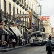 ESCENA CALLEJERA