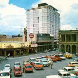 Plaza de los Fundadores y Hotel Panorama