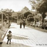 La Plaza