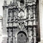 Porton de La Santisima