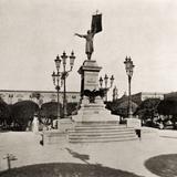 Estatua de Hidalgo