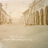 Calle de San Pedro despues de la Erupcion de el Volcan de Colima el 20 de Enero de 1913